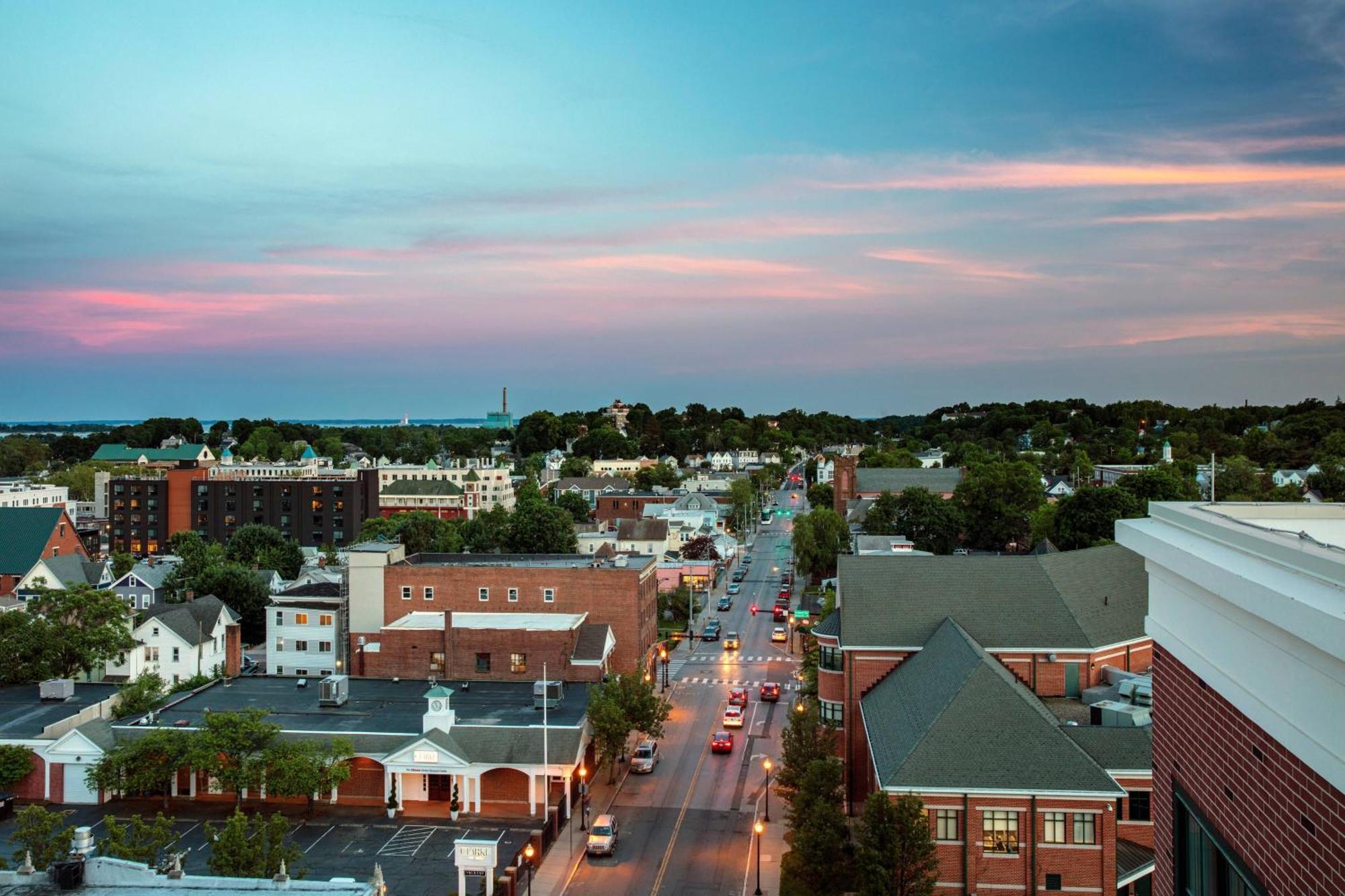 Residence Inn By Marriott Norwalk Exterior photo
