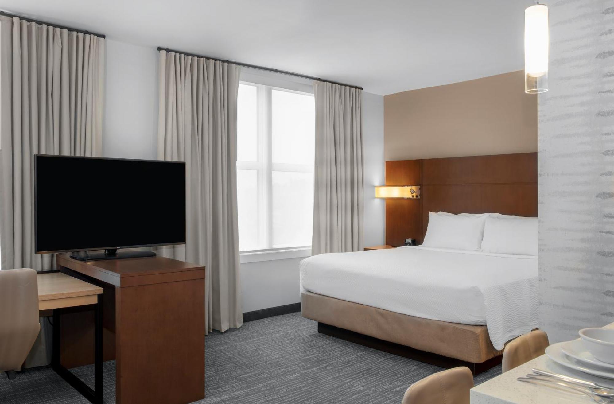 Residence Inn By Marriott Norwalk Exterior photo