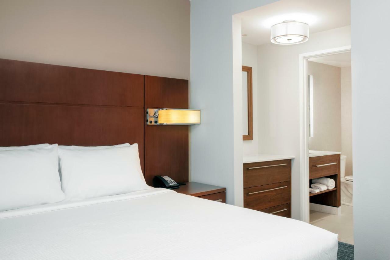 Residence Inn By Marriott Norwalk Exterior photo